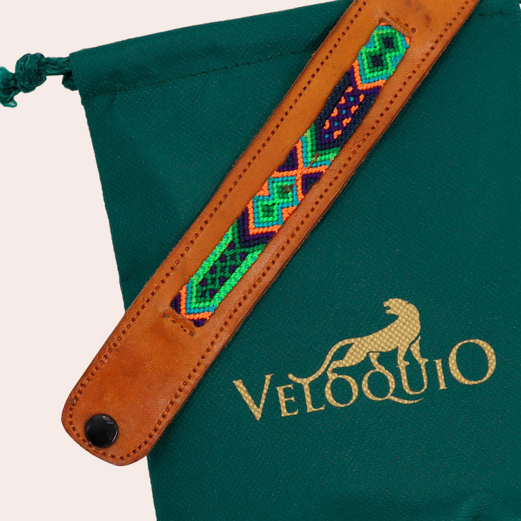 Pulsera Artesanal Insignia