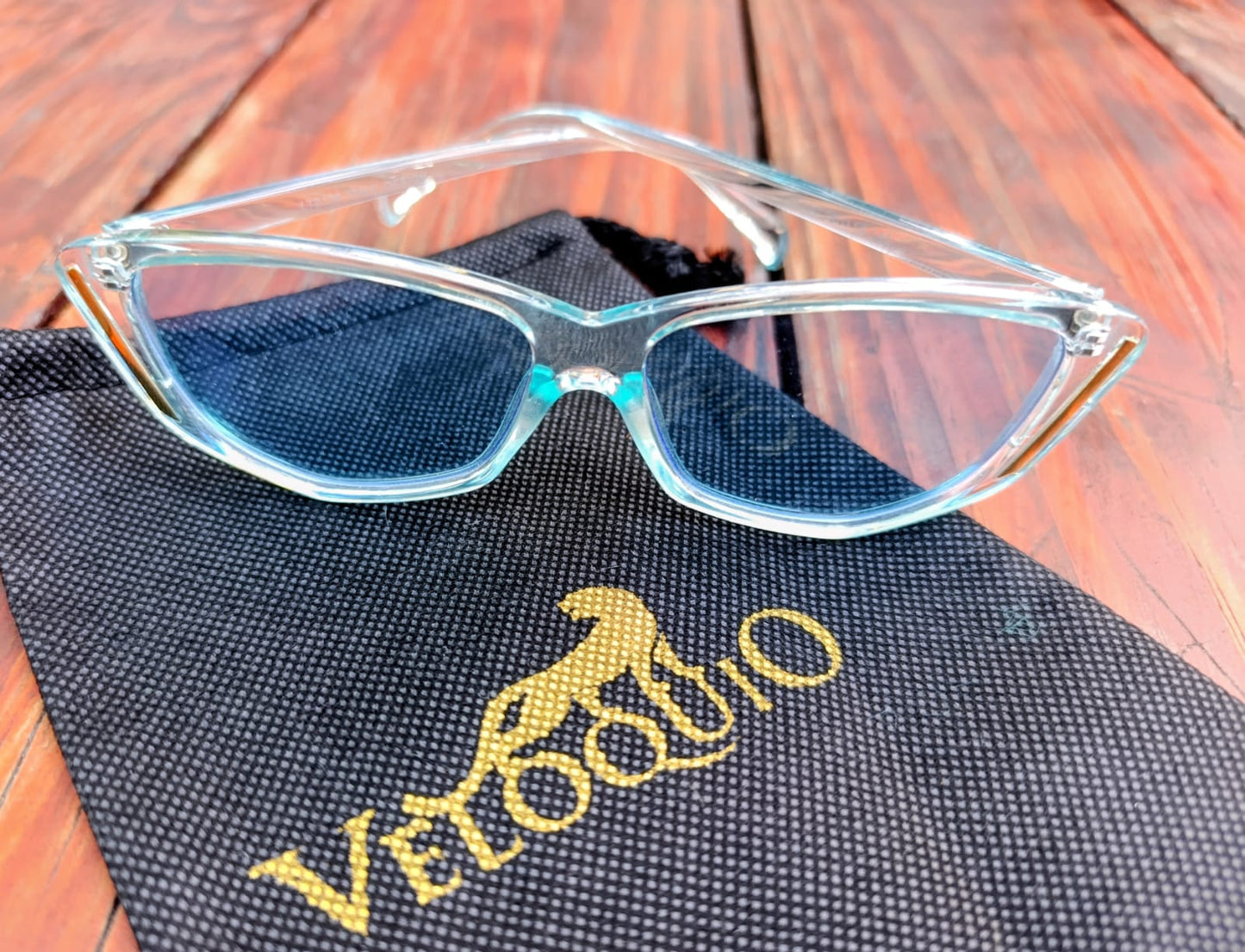 Lentes de Sol Celestes
